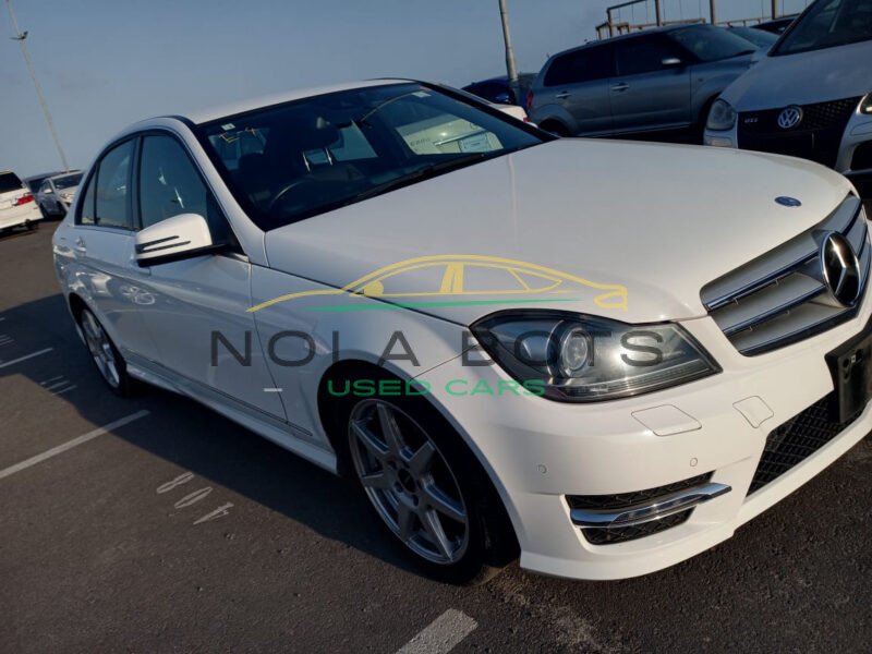 MERCEDES-BENZ C CLASS 2014 (AMG Face-lift)