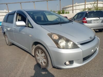 Toyota Wish 2005