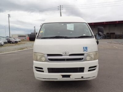 2006 Toyota Hiace/Quantam