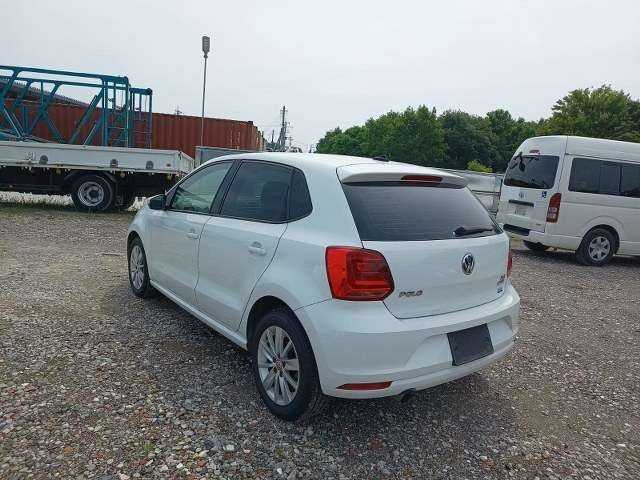 2015 Volkswagen Polo 7 TSI