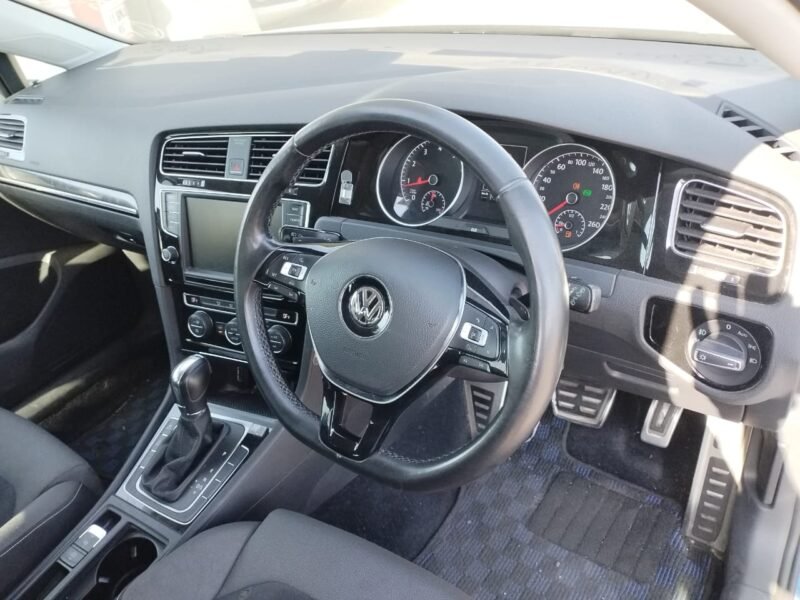 2014 Volkswagen Golf 7 TSI