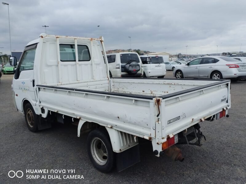 2009 Mazda Bongo