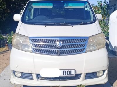 2003 Toyota Alphard