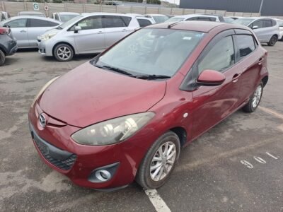 2011 MAZDA DEMIO